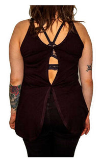 Liberty Wear Women's Embellished Laurel Skull Sleeveless Tank Top - Black